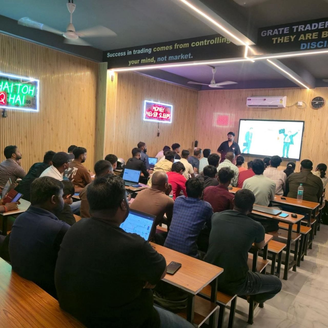Students Live Trading